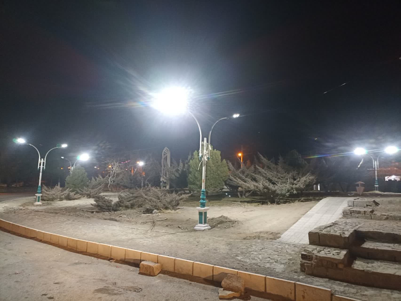 زیبا سازی بوستان جنب بانک ملی